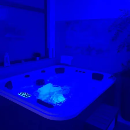 Magilu Con Jacuzzi Semesterbostad